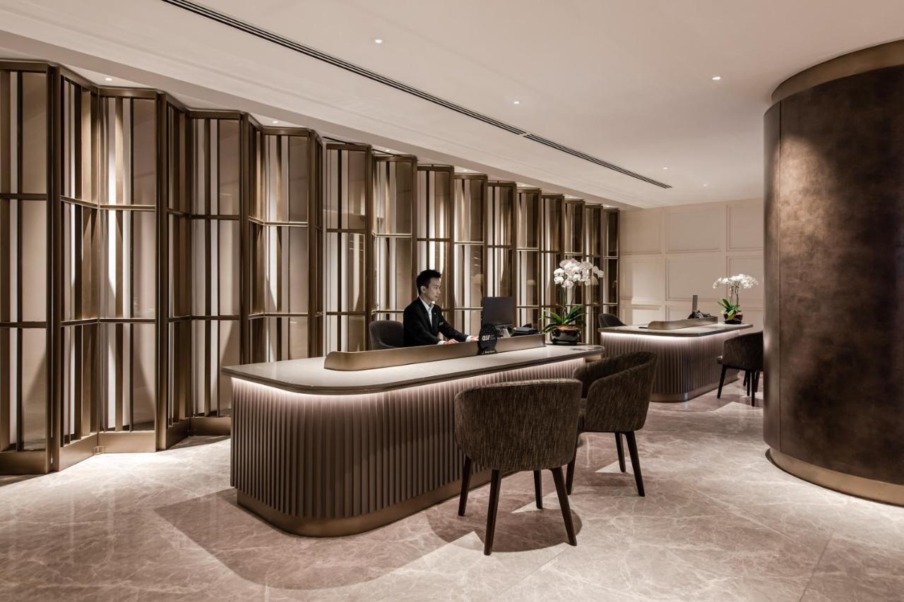 Hotel Ascott Gurney Penang George Town Zewnętrze zdjęcie The Concierge at The Ritz-Carlton, Hong Kong