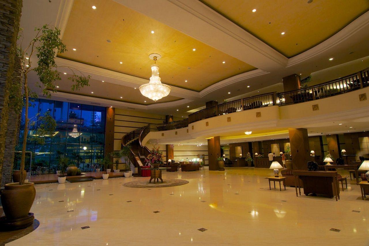 Hotel Ascott Gurney Penang George Town Zewnętrze zdjęcie The lobby of the hotel